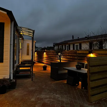 Aan De Bosrand Chalet