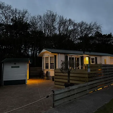 Chalet Aan De Bosrand De Koog (Texel)