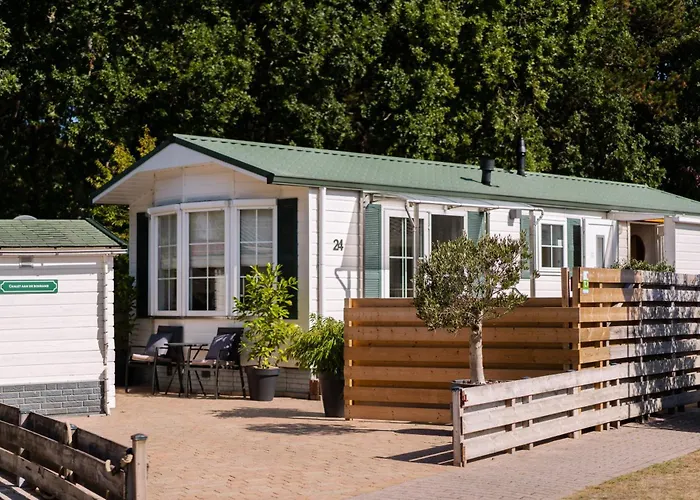 Aan De Bosrand Chalet