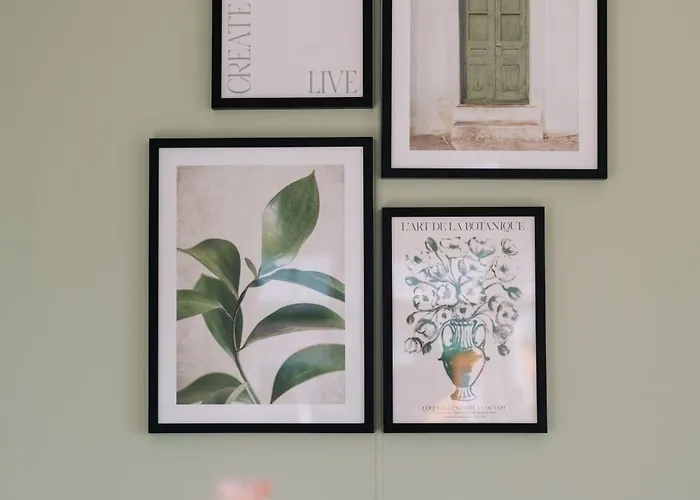 Aan De Bosrand 데쿠크